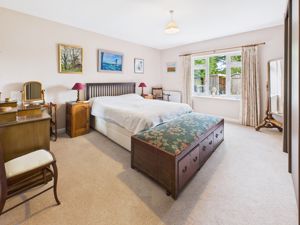 Bedroom- click for photo gallery